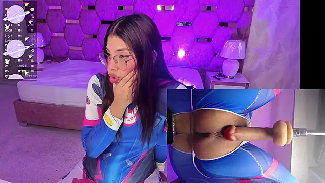 LunaAridi online show from November 28, 9:51 pm