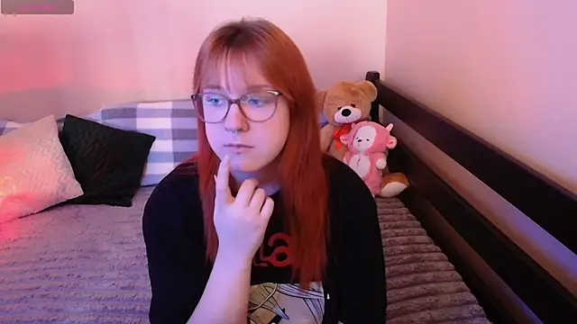 Rudy 02 online show from January 18, 11:17 am