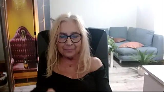 sofia xkiss online show from September 22, 2:37 pm