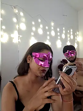 Its reena 009 online show from September 13, 7:49 am