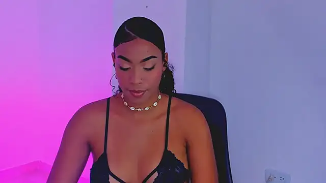 sasha fox00 online show from February 6, 6:28 am