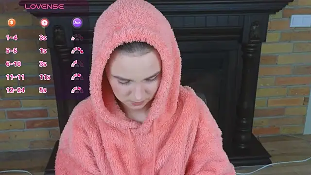 Ellie Sunset online show from February 8, 3:49 pm