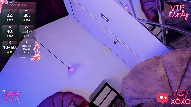 Alliemilky online show from April 8, 7:27 pm