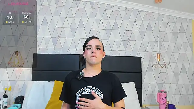 JustinePerry online show from December 1, 3:54 am