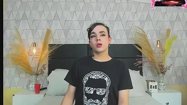 JustinePerry online show from February 7, 4:38 am