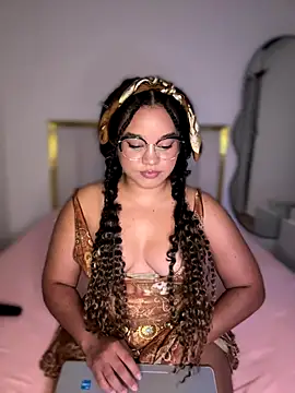 Lucy wilson5 online show from January 7, 2:59 am