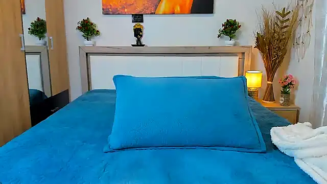 sweetangell69  online show from January 15, 4:40 am