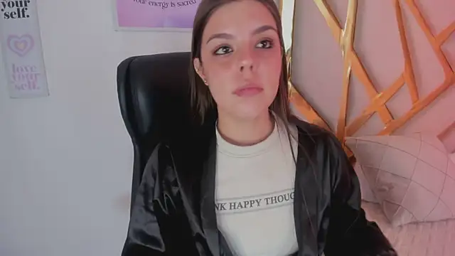 LanaJones  online show from June 4, 2:43 pm