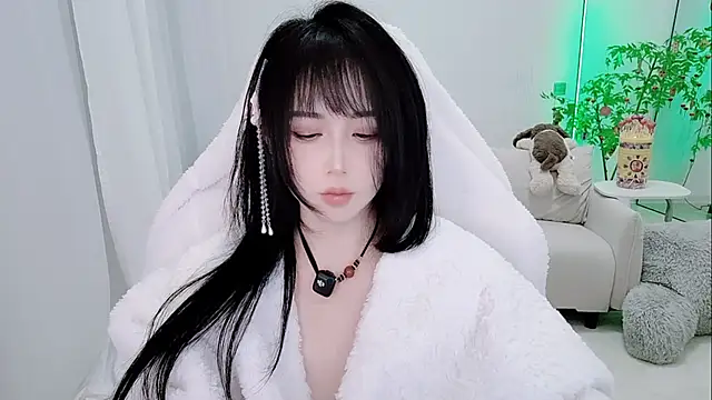 Vaness-a online show from February 5, 5:05 pm