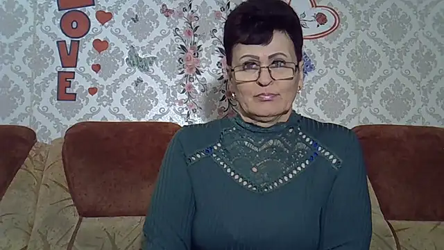 PaulaGolden online show from February 10, 5:49 pm