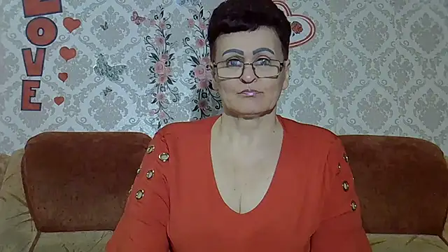 PaulaGolden online show from June 2, 4:41 pm