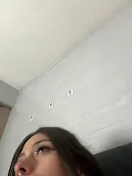 sarawiliamx online show from March 13, 5:53 am