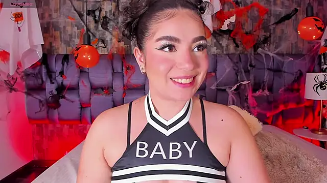 IsabellaAnngel online show from October 29, 1:43 am