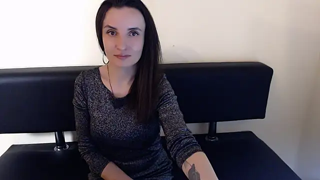 LaimaV  online show from March 17, 9:30 pm