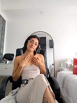 thedianakaro online show from February 26, 3:22 pm