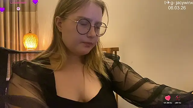 JacyWinslat online show from March 6, 1:50 pm