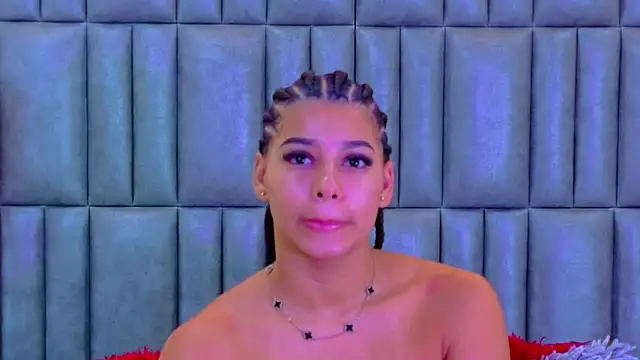 TiaraRosse online show from March 13, 11:33 am