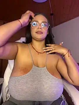 Isabella boobd online show from April 15, 7:47 pm