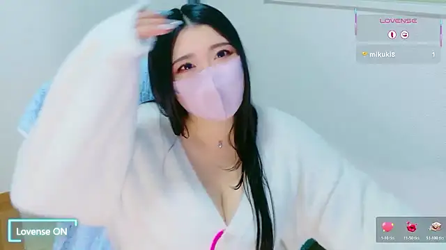 yukinko o  online show from December 20, 1:37 pm