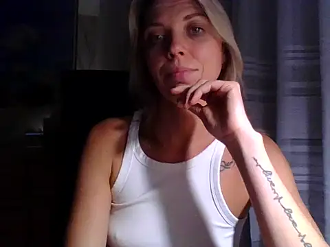 VelvetLove287 online show from September 30, 6:57 pm