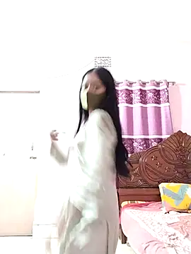 Arisha- online show from October 28, 7:30 pm