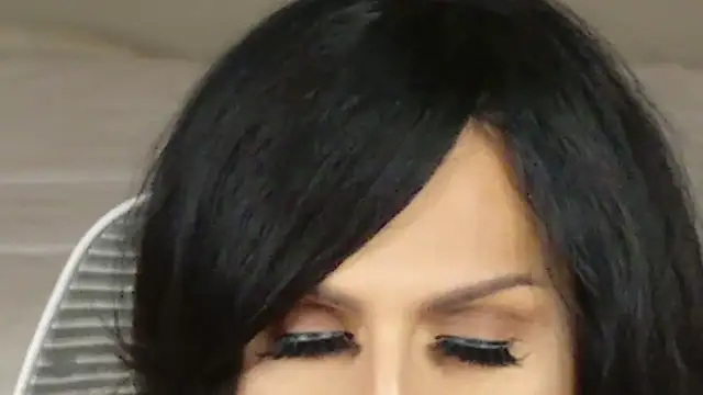 xprettysmilex online show from November 5, 8:14 pm