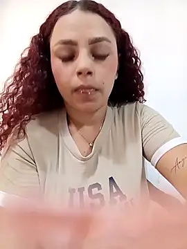 Mommy-Hot online show from February 10, 7:28 pm