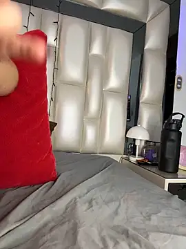  ISABELLA HOT  online show from December 22, 3:26 pm