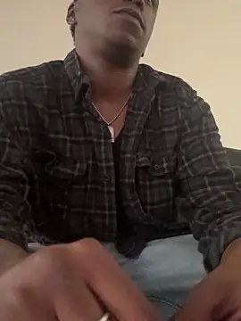 Snapshot of TransboyJay chatting on October 15, 12:13 am TransboyJay online show from October 15, 12:13 am
