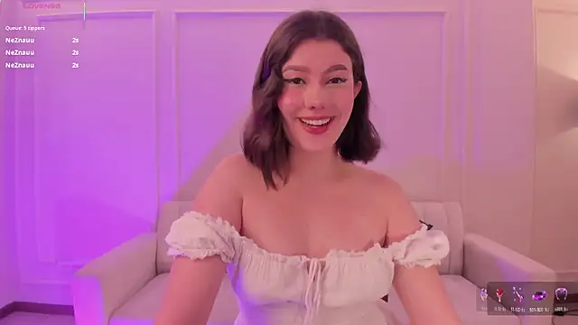 AmberFarrell online show from September 26, 8:50 pm