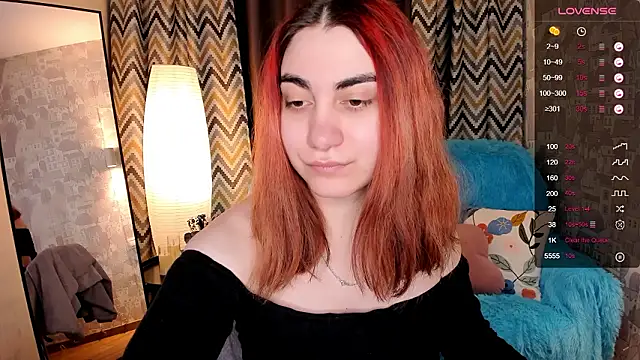 hannacheekss  online show from February 3, 1:59 am