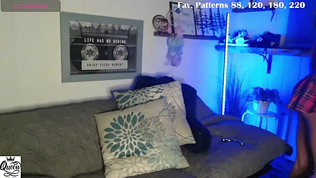 AinsleyMadison online show from February 20, 1:15 am