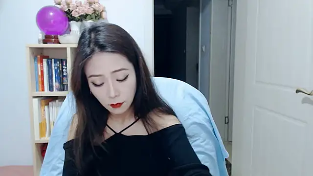 SuSushi728 online show from March 25, 4:10 pm