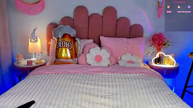 GiaCale online show from September 22, 12:25 pm