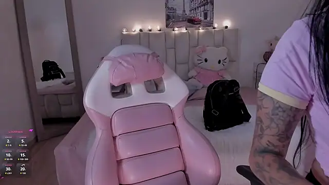 yenny garcia online show from March 23, 6:03 pm