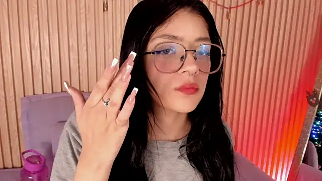 lana dol online show from December 20, 1:37 pm