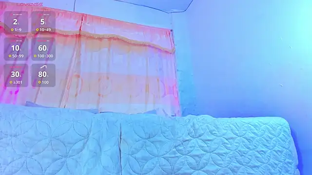 lanaa paul1 online show from October 22, 9:09 pm