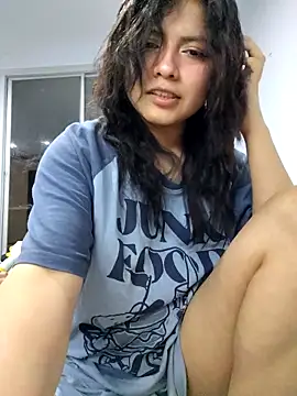 Snapshot of Elsa_sweet chatting on September 18, 3:49 am Elsa sweet online show from September 18, 3:49 am