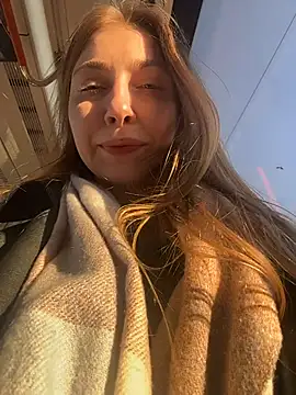 Sunny   Bunny online show from April 11, 3:05 pm