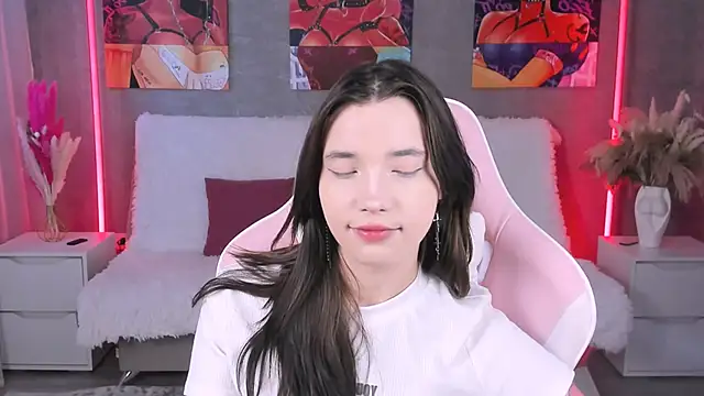 as1an girlfriend online show from May 20, 3:36 am