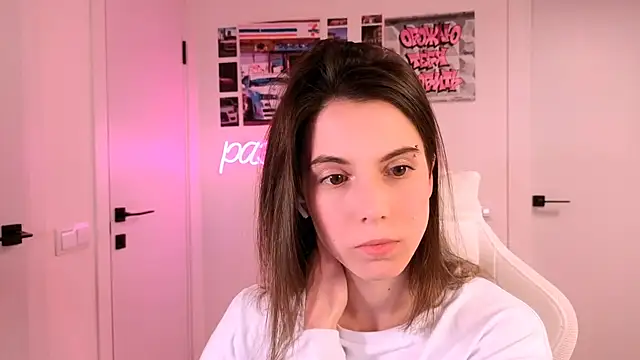  ni kiss online show from March 23, 6:14 pm