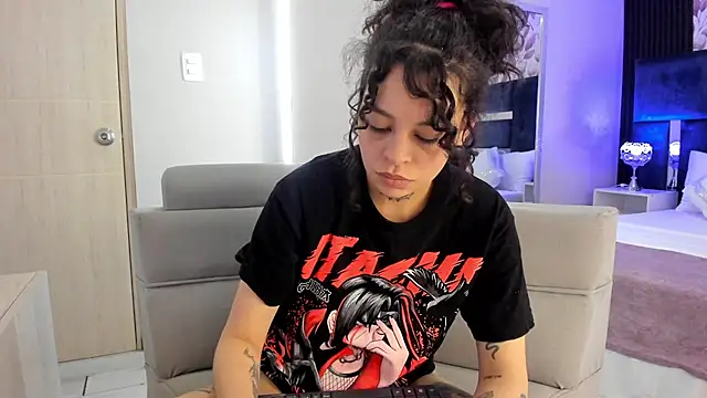 KatherineGomez online show from March 30, 8:47 am