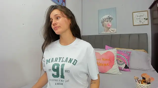 naughtyloverss online show from March 27, 6:19 pm