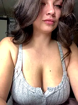 Snapshot of Sweeeeet_Candy chatting on September 12, 12:55 am Sweeeeet Candy online show from September 12, 12:55 am