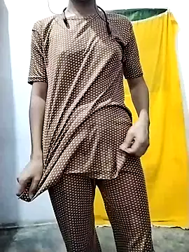 Snapshot of Cute-Ridhima chatting on October 6, 2:50 am Cute-Ridhima online show from October 6, 2:50 am