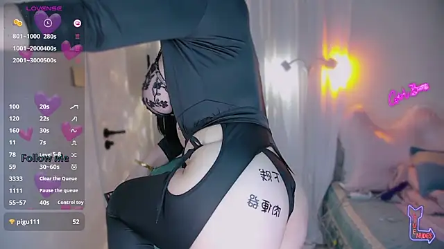 Lily0709 online show from April 8, 1:35 pm