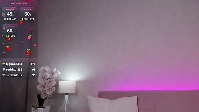 Genne Tierney online show from November 17, 7:31 am