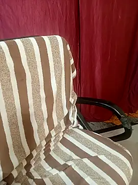 Stripy Doll online show from October 8, 3:16 pm