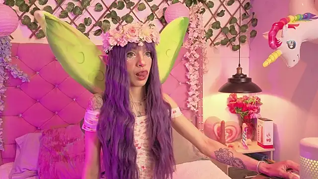 lauren evans96 online show from December 4, 4:15 am