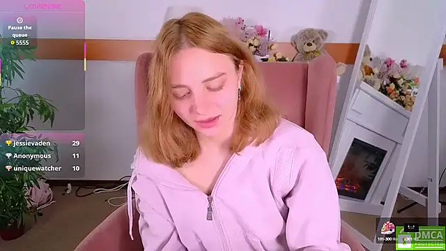 MirraBellanta online show from October 16, 9:39 pm